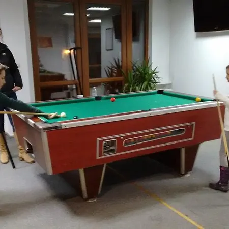 The Castle Complex - 401