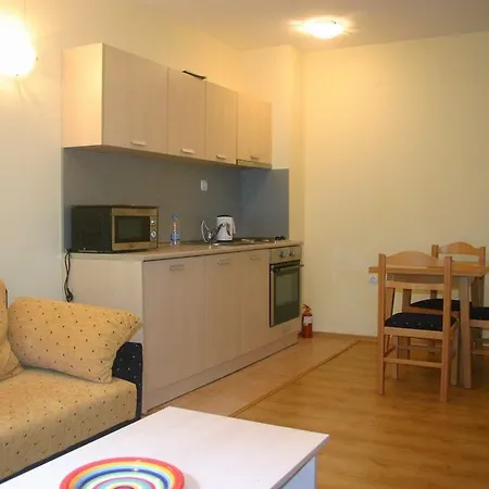 The Castle Complex - 401 *