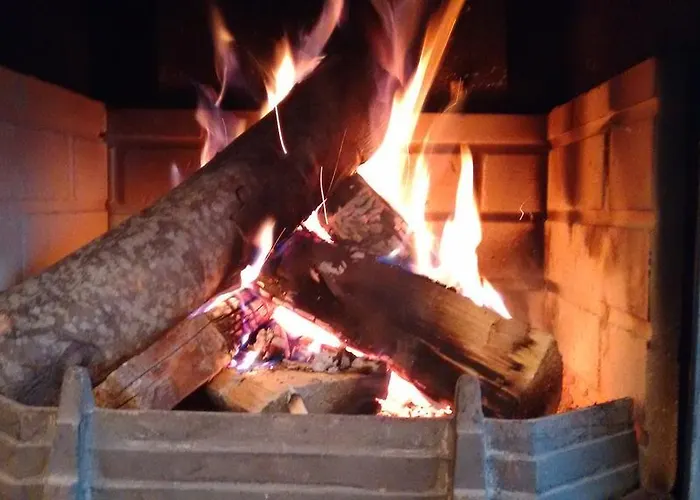 The Castle Complex - 401 팜포로보