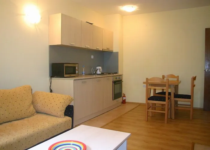 The Castle Complex - 401 *