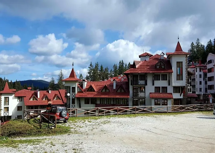 The Castle Complex - 401 아파트 팜포로보